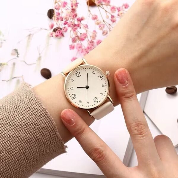 Reloj de Pulsera de Cuarzo para Mujer, Estilo Elegante y a la Moda Casual de Cuerina Color Blanco Hueso